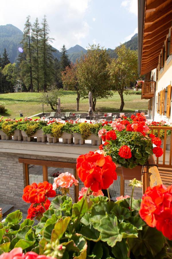 Villa Fridau Resort グレッソネイ・サイント・ジェアン エクステリア 写真