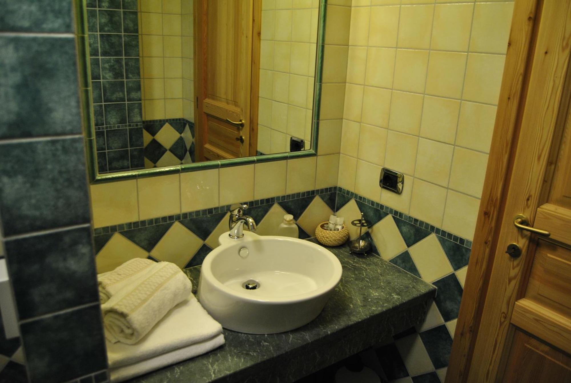 Villa Fridau Resort グレッソネイ・サイント・ジェアン 部屋 写真